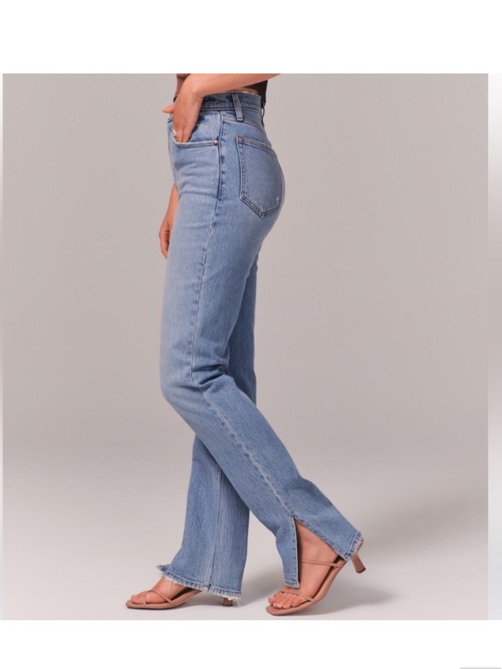 Abercrombie & Fitch 90s straight Jean!